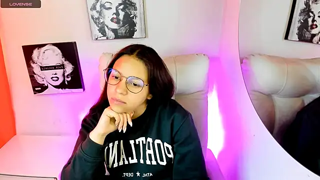 SamanthaRoldaan online show from 04/23/26, 03:14