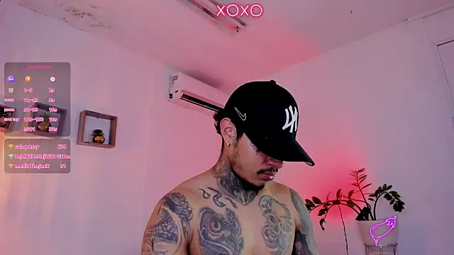 Snapshot of JordanSmiith_ chatting on 01/28/25, 12:05 JordanSmiith online show from 01/28/25, 12:05