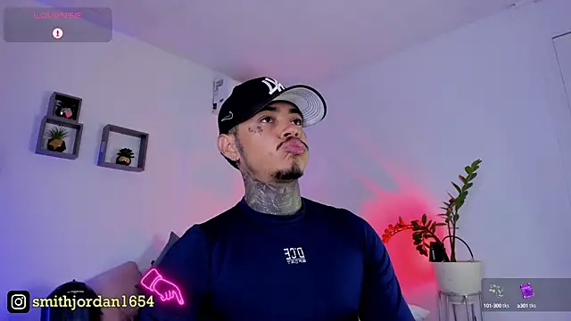 Snapshot of JordanSmiith_ chatting on 03/10/25, 11:38 JordanSmiith online show from 03/10/25, 11:38