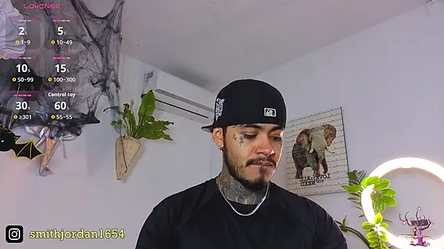 Snapshot of JordanSmiith_ chatting on 10/25/25, 09:09 JordanSmiith online show from 10/25/25, 09:09