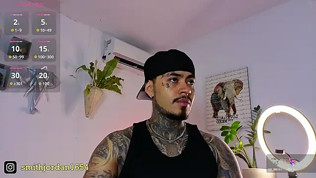 Snapshot of JordanSmiith_ chatting on 11/10/25, 09:03 JordanSmiith online show from 11/10/25, 09:03