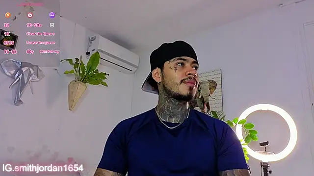 Snapshot of JordanSmiith_ chatting on 11/28/25, 08:44 JordanSmiith online show from 11/28/25, 08:44