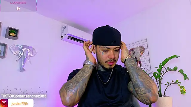 JordanSmiith  online show from 06/12/26, 08:52