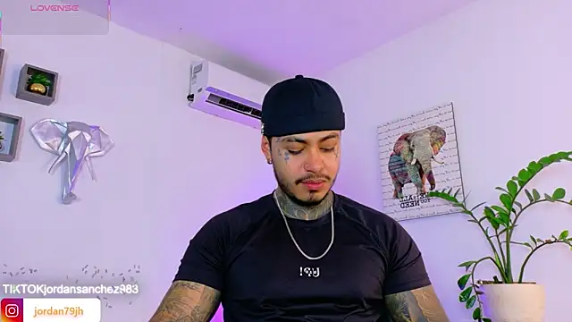 JordanSmiith  online show from 06/16/26, 09:39