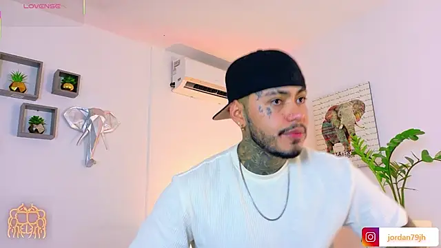 JordanSmiith  online show from 07/09/26, 10:03