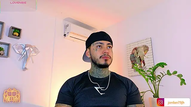 JordanSmiith  online show from 07/17/26, 09:19