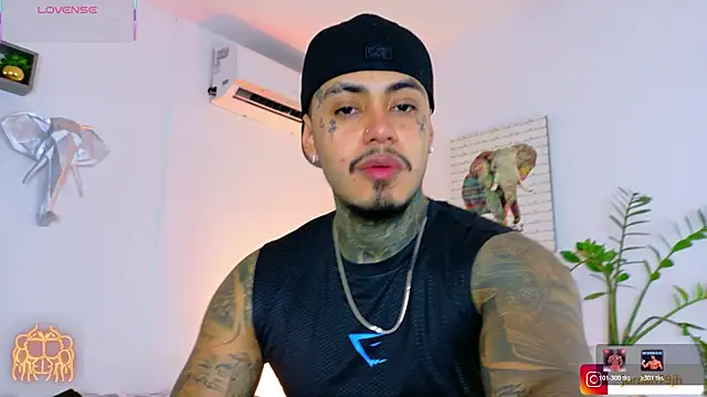 JordanSmiith  online show from 07/23/26, 10:08