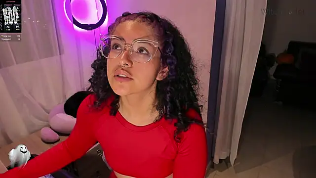 witchviolet online show from 02/04/25, 01:34