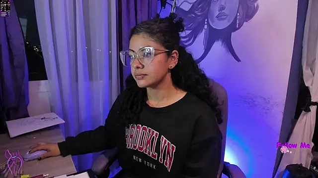 witchviolet online show from 11/20/25, 10:26