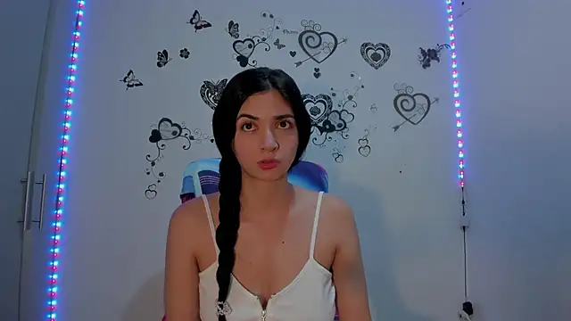 Snapshot of Linisprincehot69 chatting on 06/19/26, 09:57 Linisprincehot69 online show from 06/19/26, 09:57