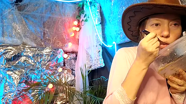 Jony Marta online show from 10/20/25, 02:34