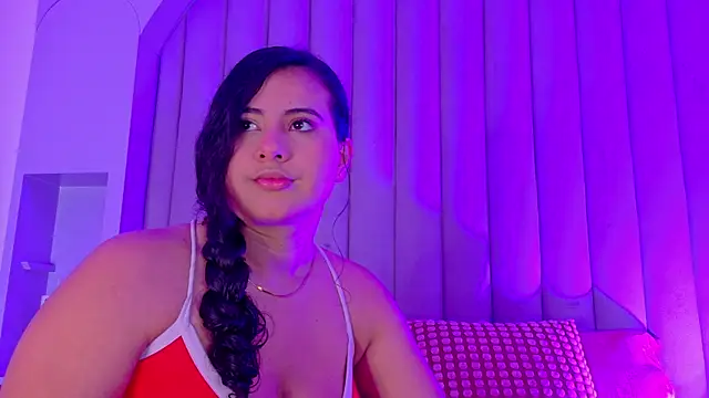 Snapshot of eva_daemon chatting on 06/08/26, 12:49 eva daemon online show from 06/08/26, 12:49