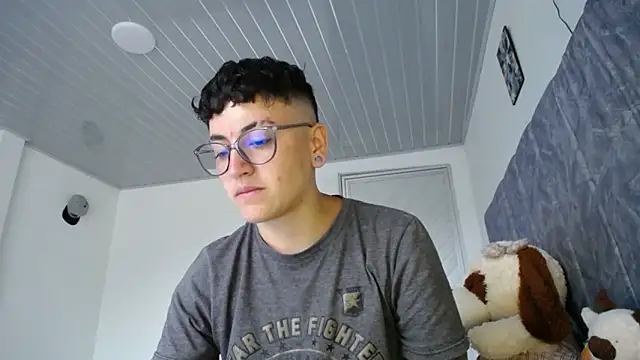 linda 33 online show from 04/16/26, 09:39