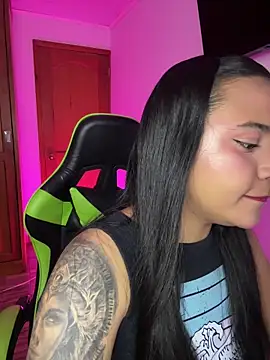 leila 22 online show from 03/05/26, 07:26