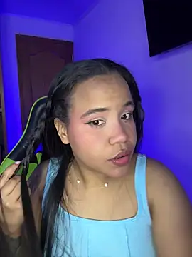 leila 22 online show from 03/13/26, 08:10