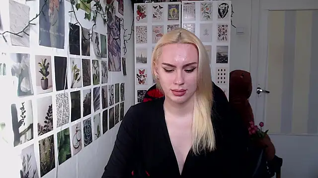 CapriScorpion online show from 03/18/26, 12:30