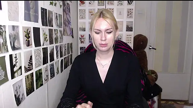 Snapshot of CapriScorpion chatting on 06/18/26, 01:37 CapriScorpion online show from 06/18/26, 01:37