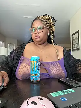 kweenxkarma online show from 03/17/25, 06:53