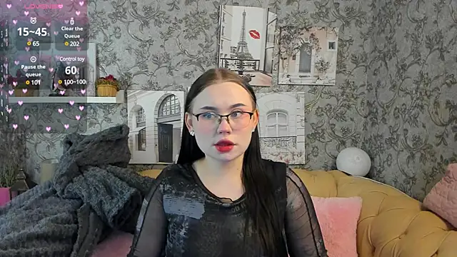 Tina Walker online show from 03/06/25, 01:14
