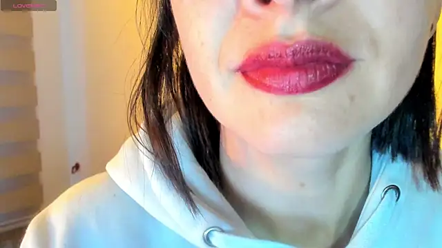 queen fetish online show from 10/30/25, 10:38