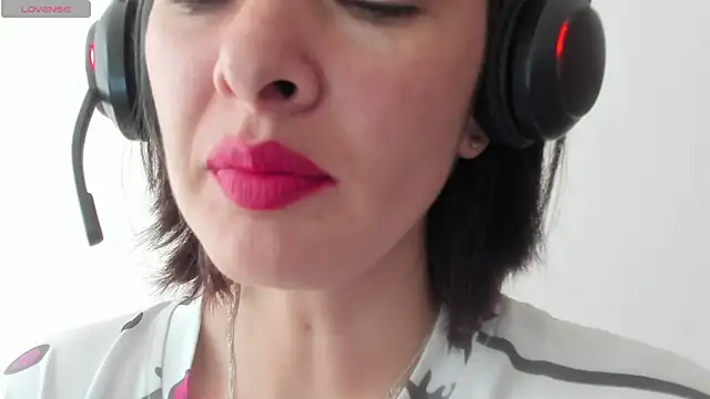 queen fetish online show from 11/21/25, 12:48