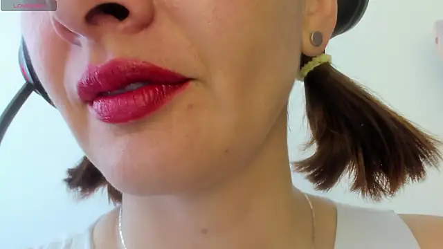 queen fetish online show from 04/14/26, 02:45