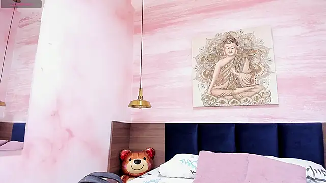 Snapshot of AnneDixie chatting on 02/23/25, 03:13 AnneDixie online show from 02/23/25, 03:13