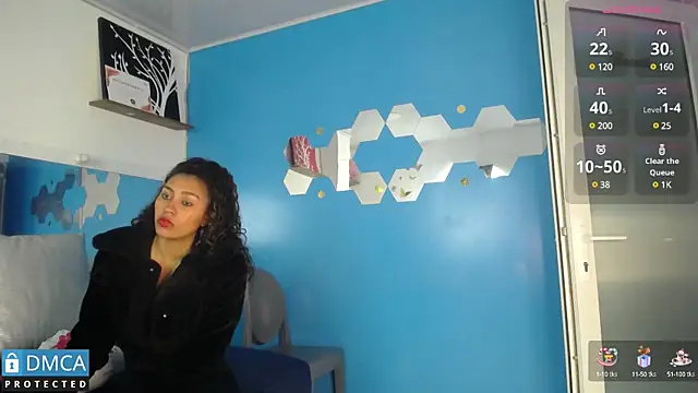 Snapshot of CarolRodriguez_ chatting on 02/10/25, 02:05 CarolRodriguez online show from 02/10/25, 02:05