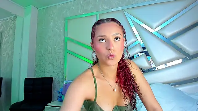 Miia002 online show from 11/13/25, 03:49