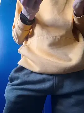 FreezingTie850 online show from 03/15/26, 04:57