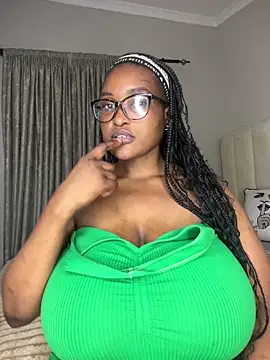 Bustygoddess32 online show from 02/16/26, 11:23