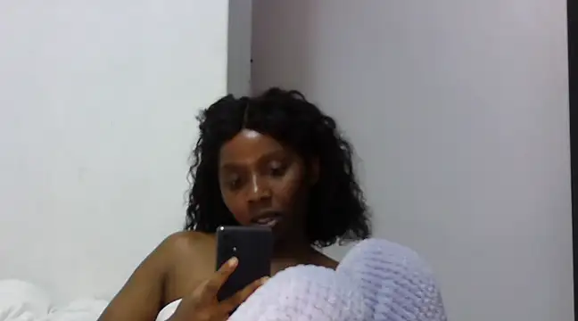 Sexxybella27 online show from 02/18/25, 08:36