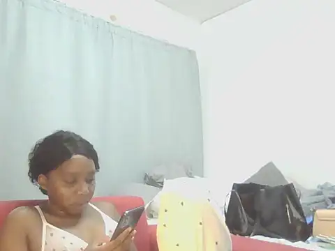 Sexxybella27 online show from 03/04/26, 08:04