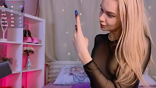 Viena dias online show from 02/17/25, 07:47