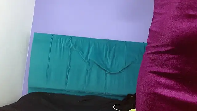 angelicatorrecm101 online show from 12/11/24, 08:50