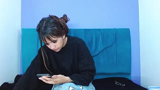 angelicatorrecm101 online show from 12/28/24, 02:33