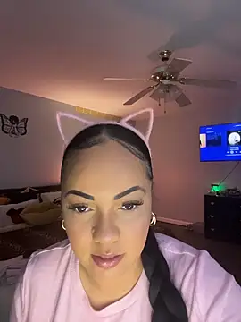 DestineeJayde online show from 04/19/26, 03:17