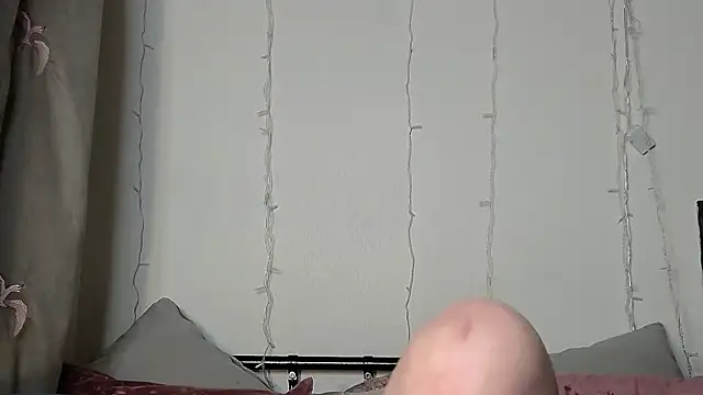 Snapshot of IrinaArt chatting on 01/31/25, 09:26 IrinaArt online show from 01/31/25, 09:26