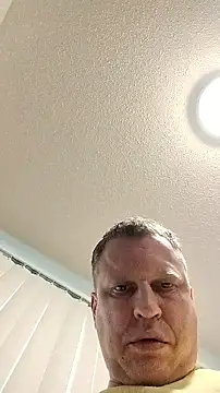 Snapshot of fukurbutt chatting on 01/15/26, 09:07 fukurbutt online show from 01/15/26, 09:07