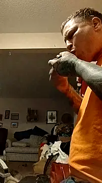 Snapshot of fukurbutt chatting on 02/05/26, 07:46 fukurbutt online show from 02/05/26, 07:46