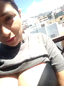 claudia online show from 04/30/26, 11:05