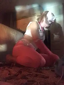 Snapshot of BigAssKi chatting on 12/19/24, 12:34 BigAssKi online show from 12/19/24, 12:34