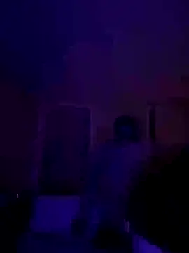 Snapshot of BigAssKi chatting on 12/29/24, 11:39 BigAssKi online show from 12/29/24, 11:39