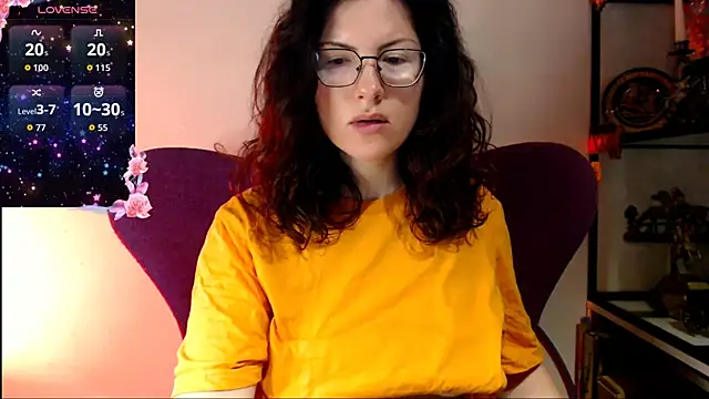 Snapshot of vaders_daughter chatting on 05/22/26, 06:57 vaders daughter online show from 05/22/26, 06:57