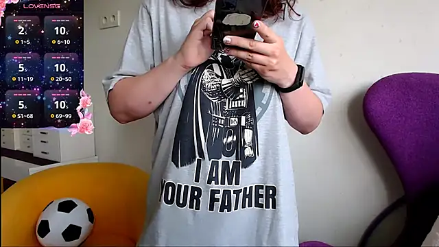 Snapshot of vaders_daughter chatting on 07/15/26, 06:07 vaders daughter online show from 07/15/26, 06:07