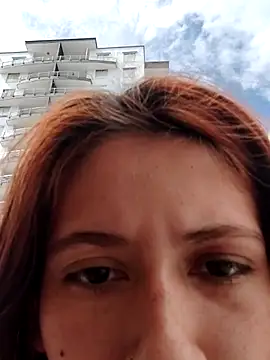 Snapshot of julieth_love_ chatting on 11/16/25, 06:02 julieth love online show from 11/16/25, 06:02