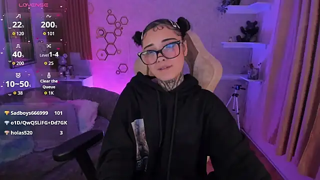 mia catt05 online show from 02/15/26, 07:16