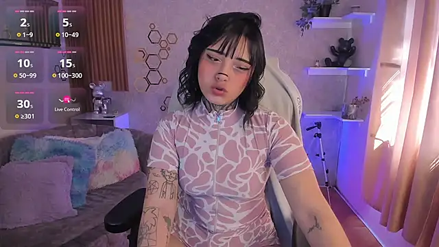 mia catt05 online show from 03/13/26, 06:58