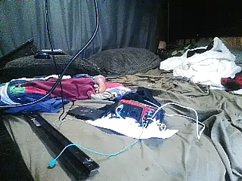 Snapshot of cdressupdiva chatting on 12/12/24, 11:40 cdressupdiva online show from 12/12/24, 11:40