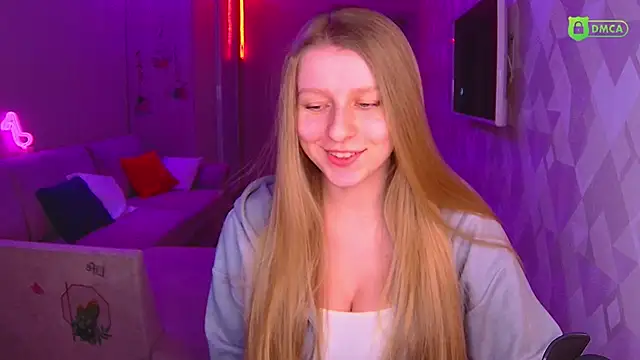 Snapshot of AmaliaQueen chatting on 02/07/25, 03:08 AmaliaQueen online show from 02/07/25, 03:08